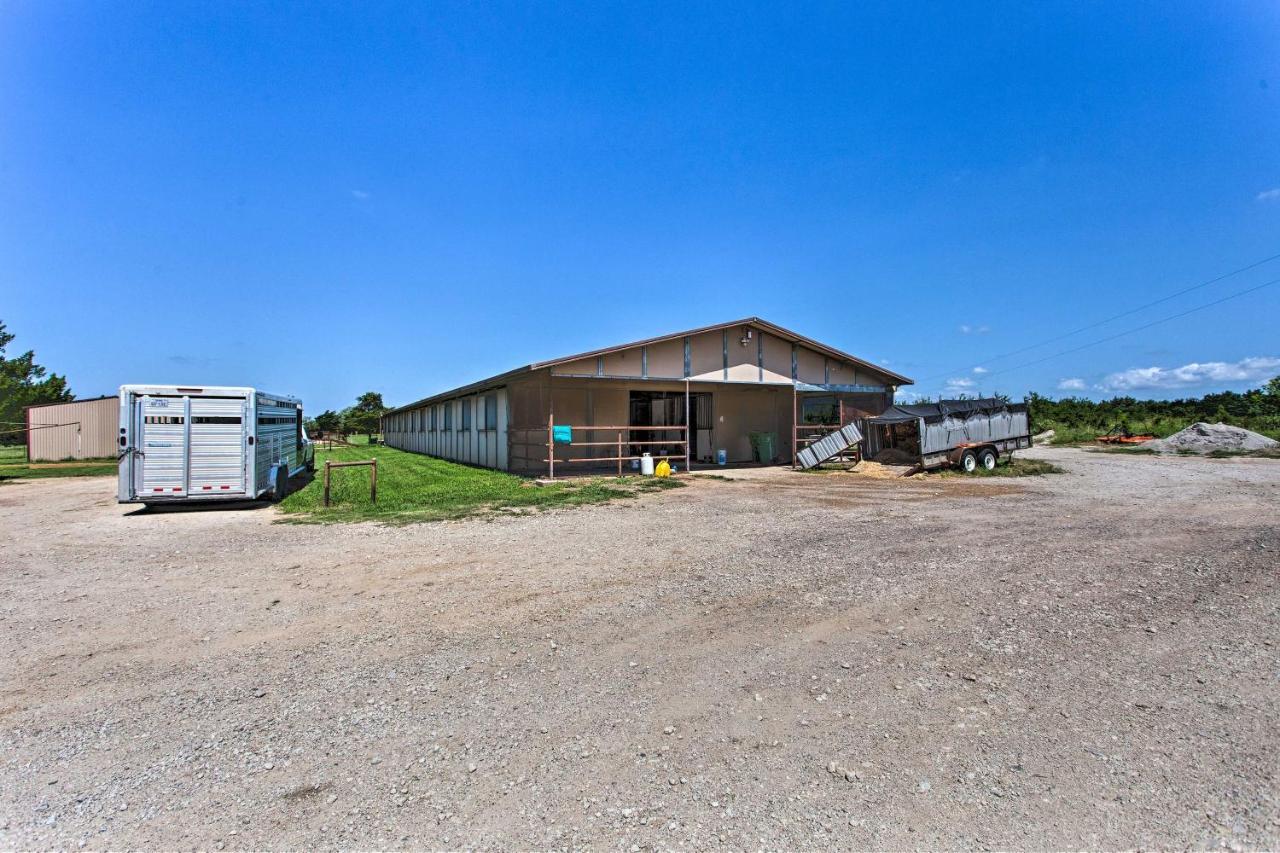 Texas Cabin On 130 Acres Walk To Lake Ray Roberts Collinsville Extérieur photo