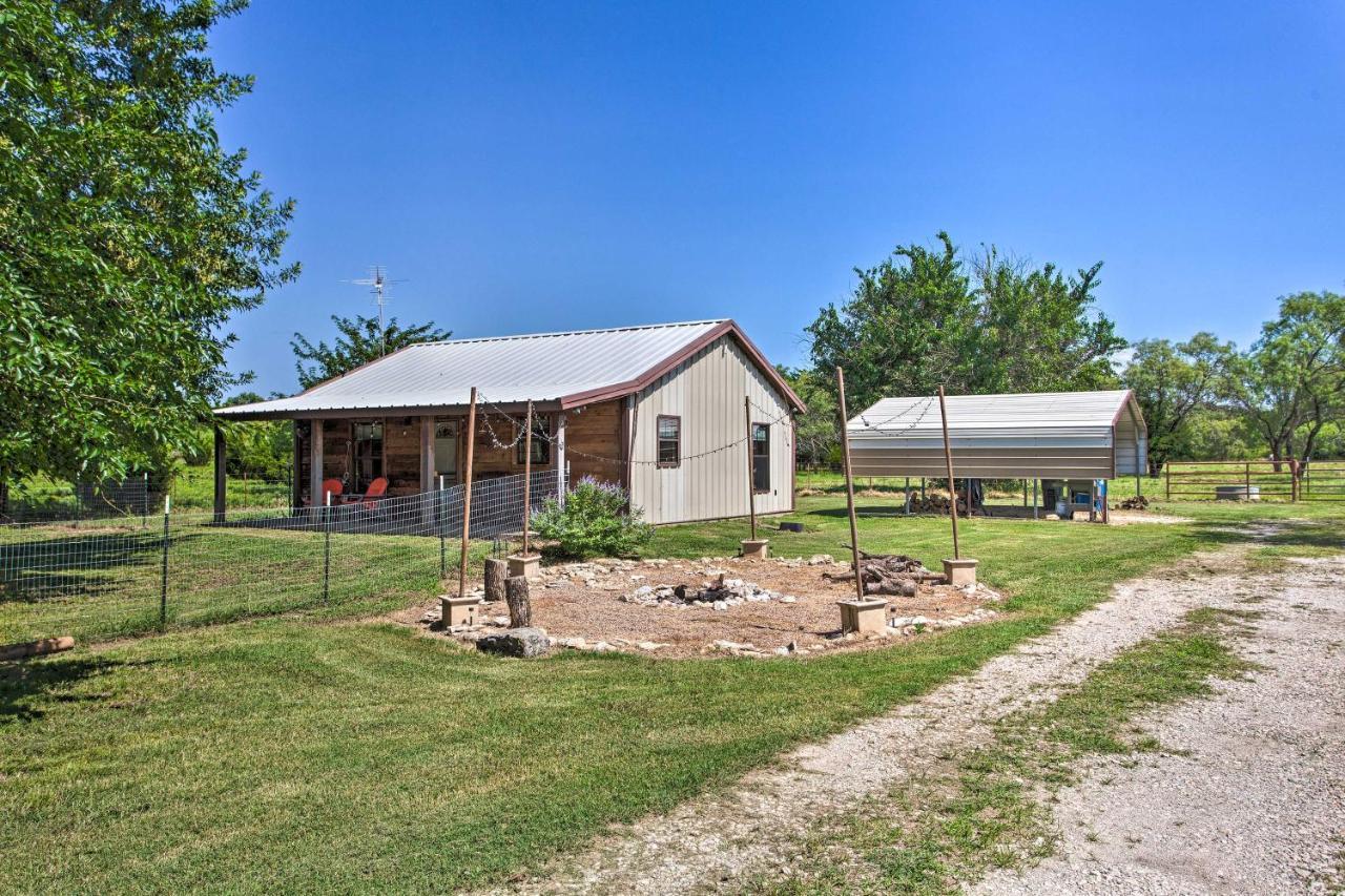 Texas Cabin On 130 Acres Walk To Lake Ray Roberts Collinsville Extérieur photo